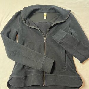 Lolë activewear size S Black Zip-Up Jacket